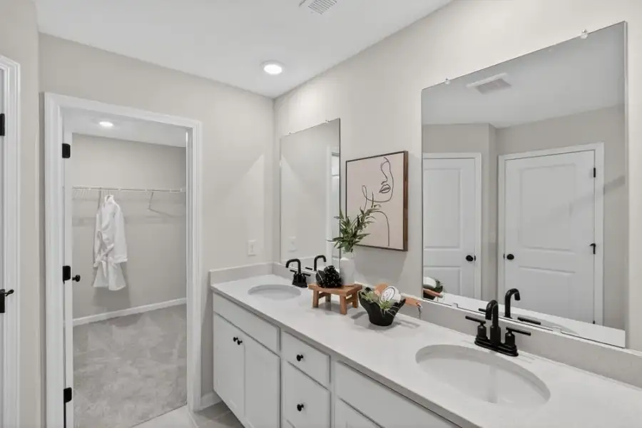 Furnished interior view inside a new home in Dreycott, Lawrenceville (Image 21).