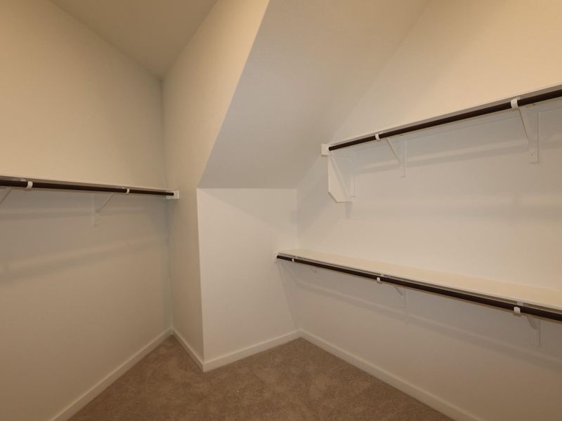 Spacious, unfurnished interior of a new home in Estancia West, Manchaca (Image 11).