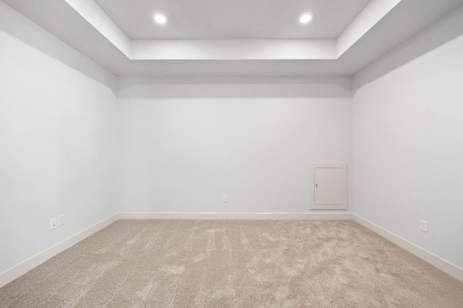 Spacious, unfurnished interior of a new home in Nolina, Georgetown (Image 18).
