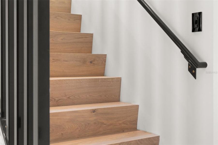 Close-up of interior finishes inside a home in , Sarasota (Image 55). Close-up of interior finishes inside a home in , Sarasota (Image 55).