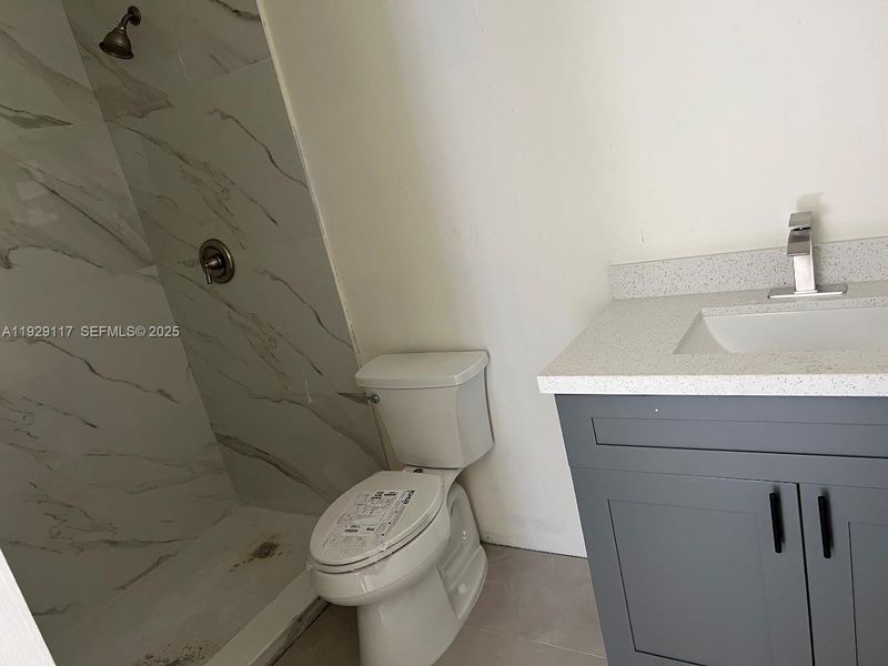 Image 18 of a home in .