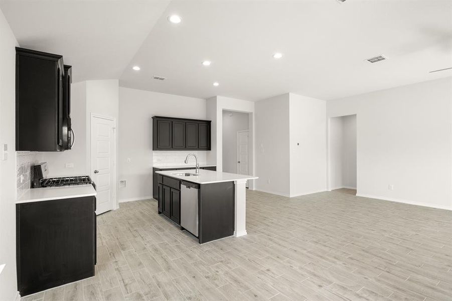 1905 Seminole- Dining-2 1905 Seminole- Dining-2