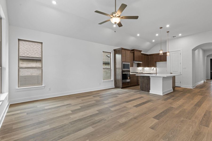 Open concept floorplan Open concept floorplan