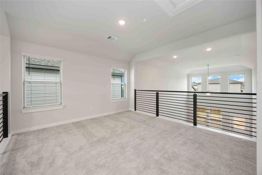 Spacious, unfurnished interior of a new home in Granger Pines, Conroe (Image 26). Spacious, unfurnished interior of a new home in Granger Pines, Conroe (Image 26).