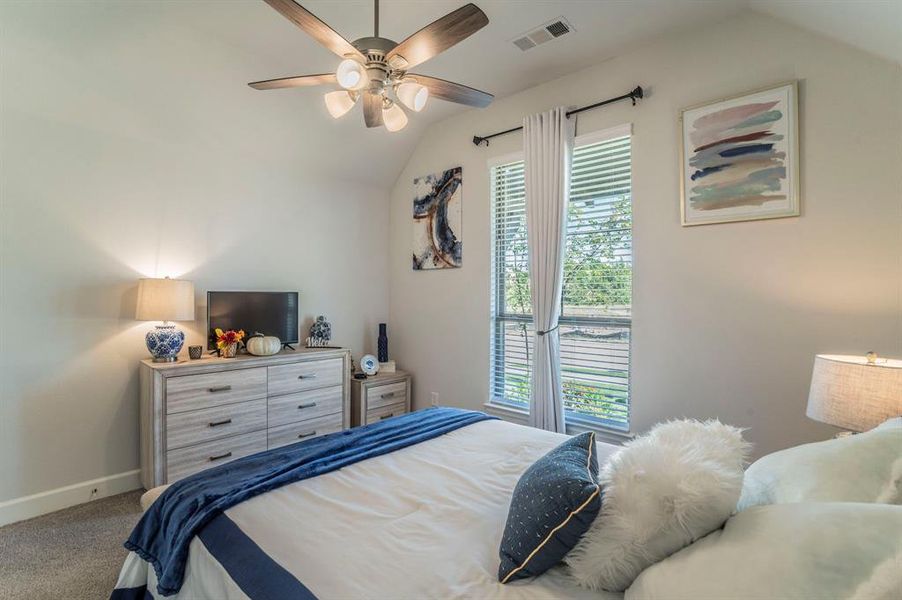 Furnished interior view inside a new home in Bridgewater 60', Midlothian (Image 30).