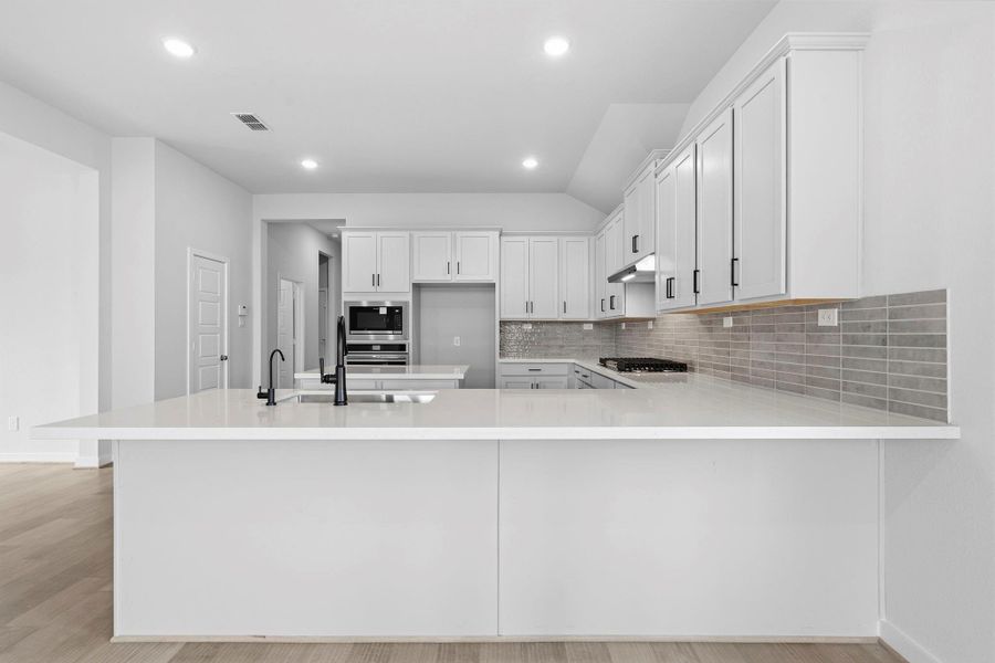 Furnished interior view inside a new home in Sienna 45', 50', Missouri City (Image 8).