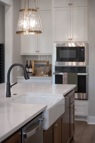 Representative interior finishes for a home built from the The Sophie by Reece Homes in Traditions, Bryan (Image 21).
