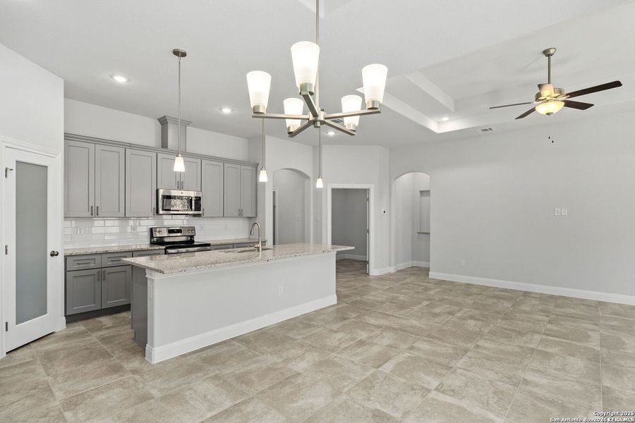 Furnished interior view inside a new home in , Seguin (Image 6).