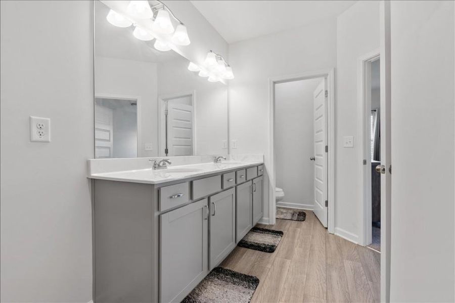 Furnished interior view inside a new home in , Cartersville (Image 13).