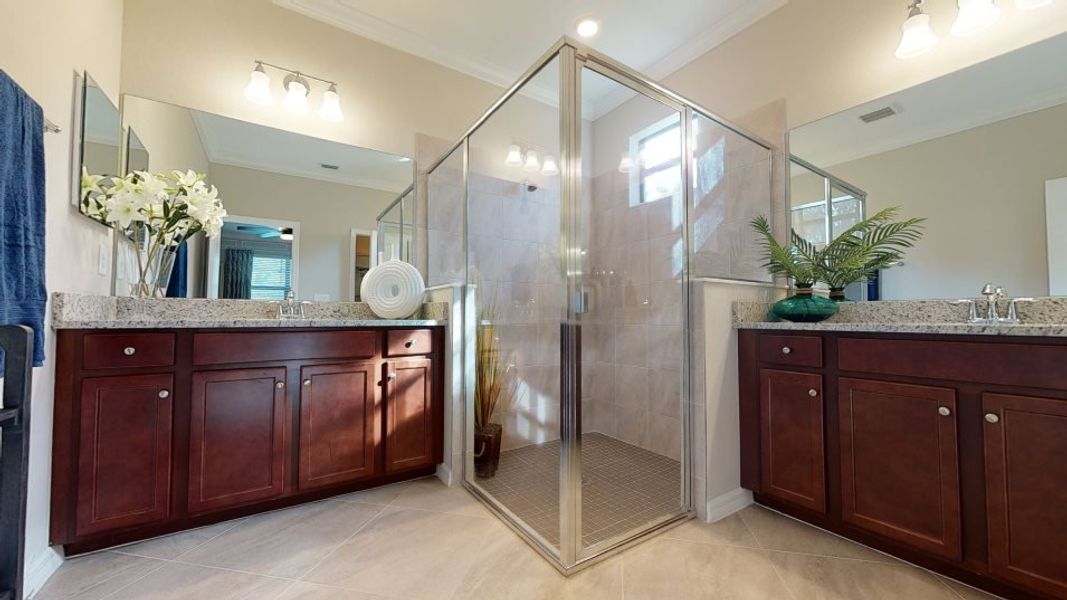 Tivoli plan Owners suite Tivoli plan Owners suite