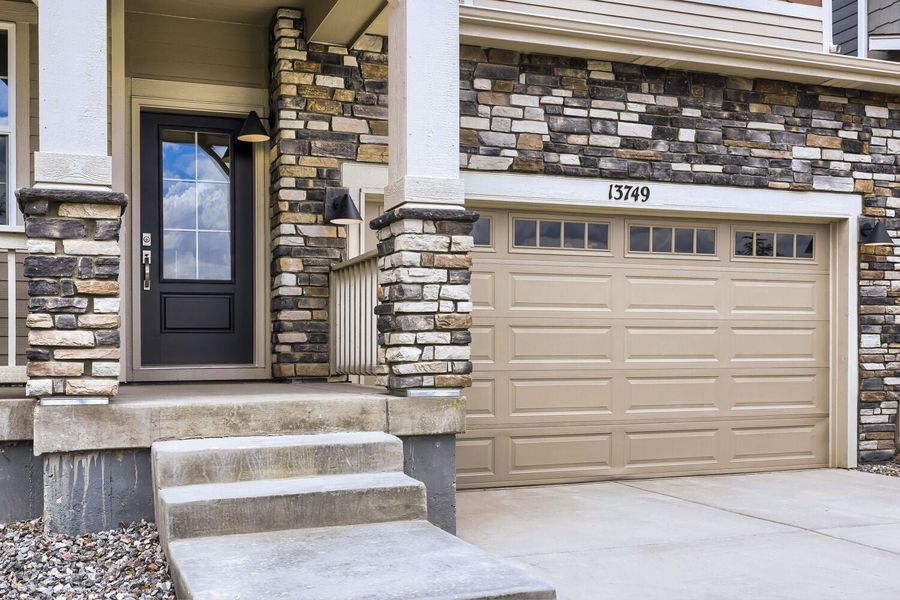 New Home in Parker, CO.  - Slide 2