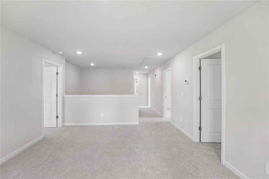 Spacious, unfurnished interior of a new home in Northwoods at Mirror Lake, Villa Rica (Image 31).