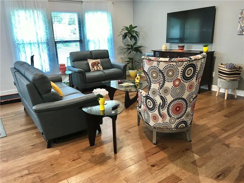 Image 34 of a home in .