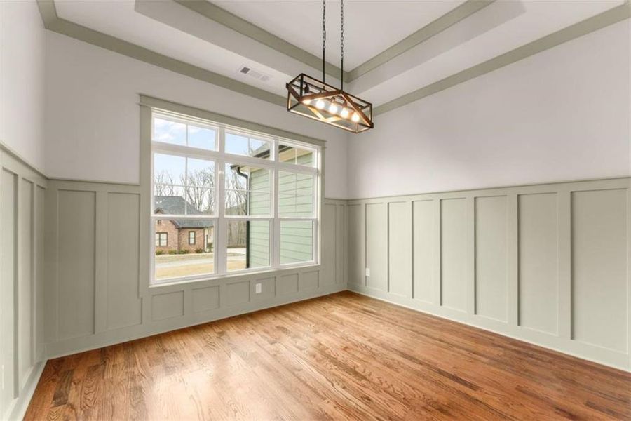 Spacious, unfurnished interior of a new home in , Cleveland (Image 19).