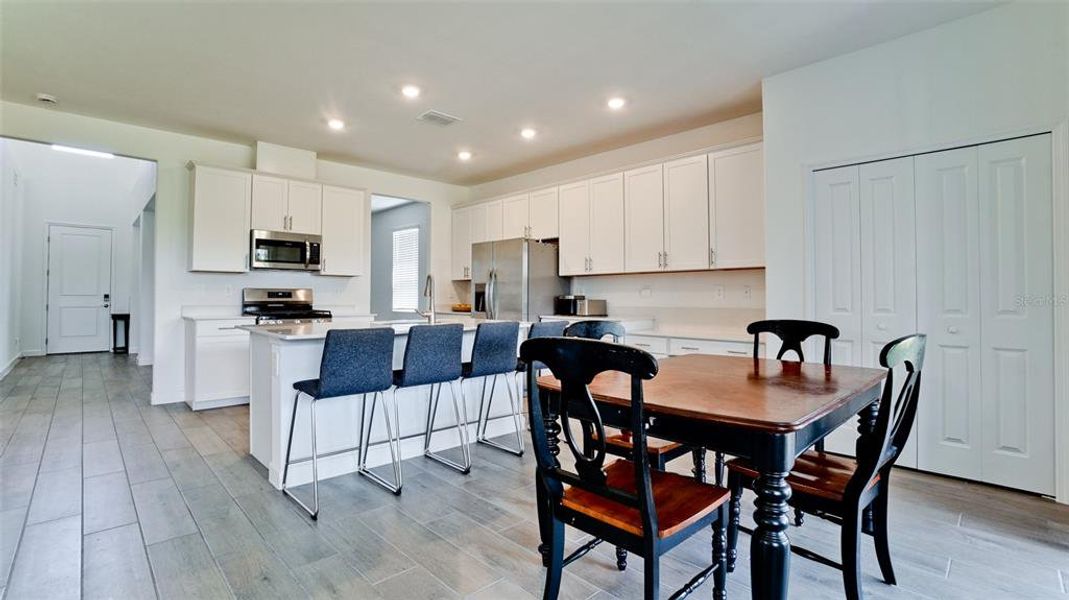 Furnished interior view inside a new home in , Bradenton (Image 35).
