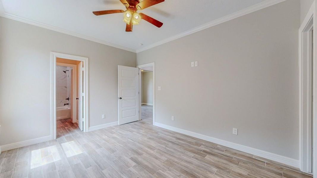 Spacious, unfurnished interior of a new home in , Beaumont (Image 44).