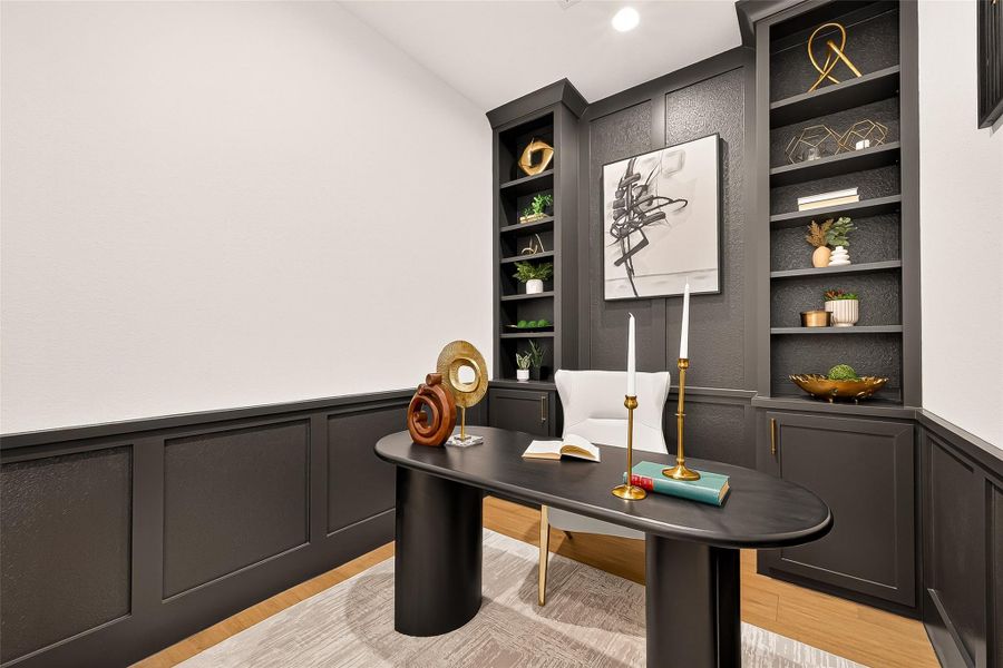 Furnished interior view inside a new home in , Tomball (Image 35).