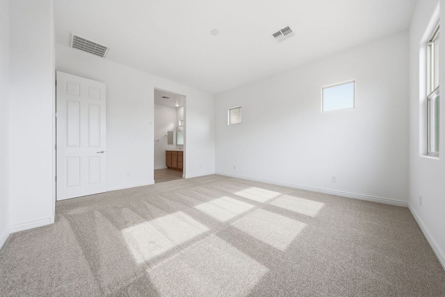 Spacious, unfurnished interior of a new home in Miravida, Surprise (Image 14). Spacious, unfurnished interior of a new home in Miravida, Surprise (Image 14).