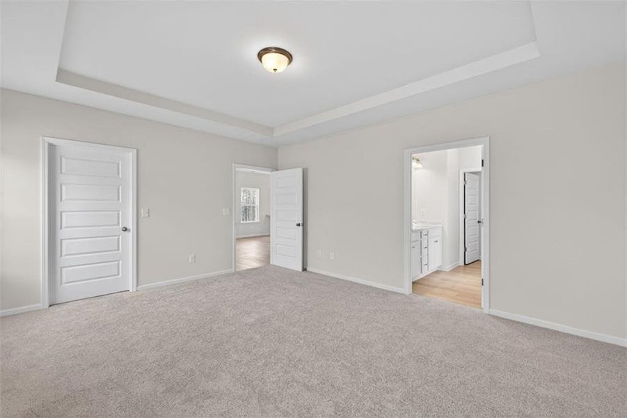 Spacious, unfurnished interior of a new home in Allen Manor, Hoschton (Image 23).