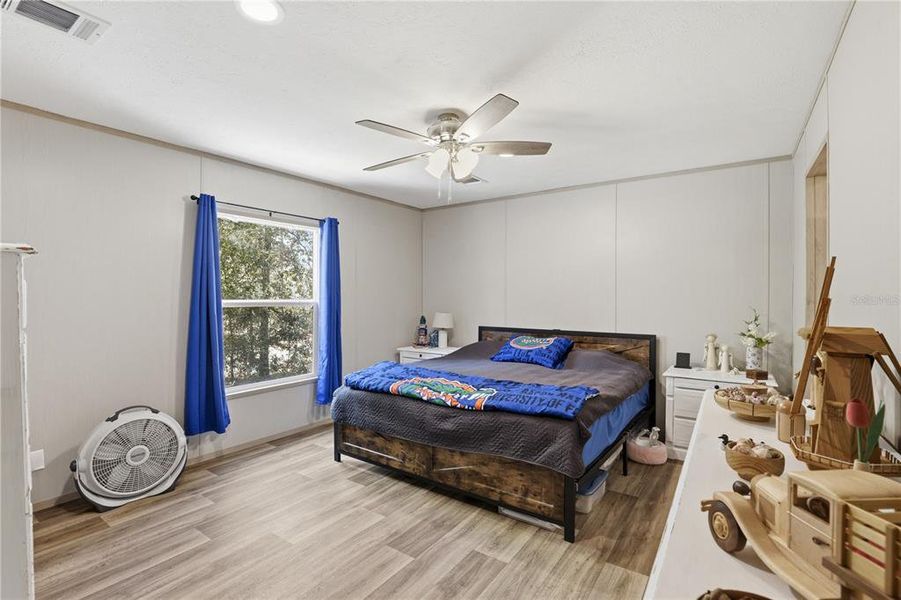 Furnished interior view inside a new home in , Newberry (Image 13).