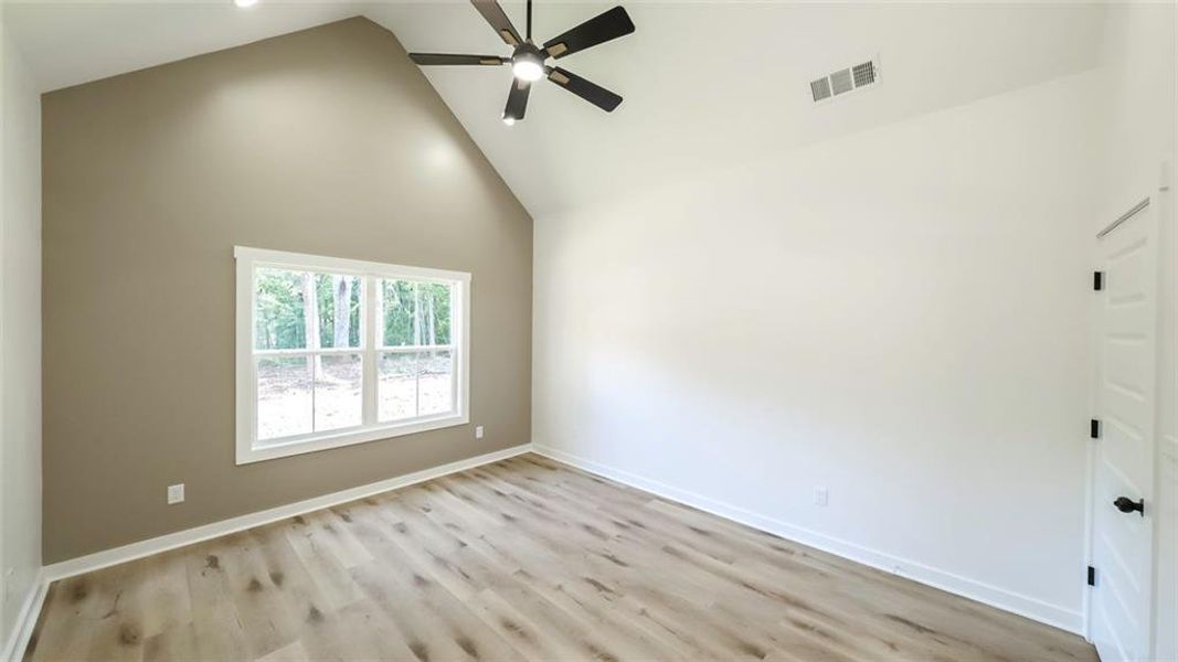 Spacious, unfurnished interior of a new home in , Bremen (Image 36). Spacious, unfurnished interior of a new home in , Bremen (Image 36).