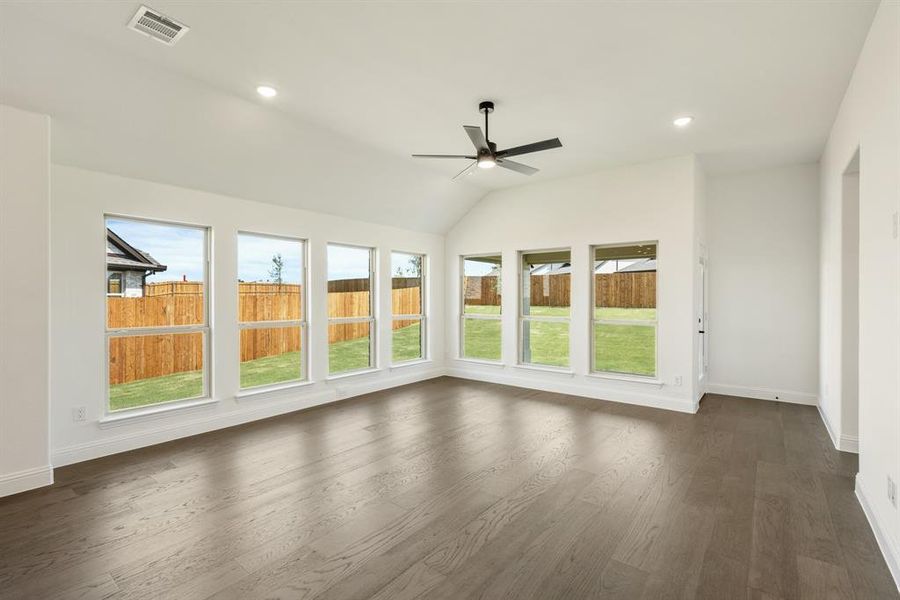 Spacious, unfurnished interior of a new home in Willow Wood Classic 50, McKinney (Image 21). Spacious, unfurnished interior of a new home in Willow Wood Classic 50, McKinney (Image 21).