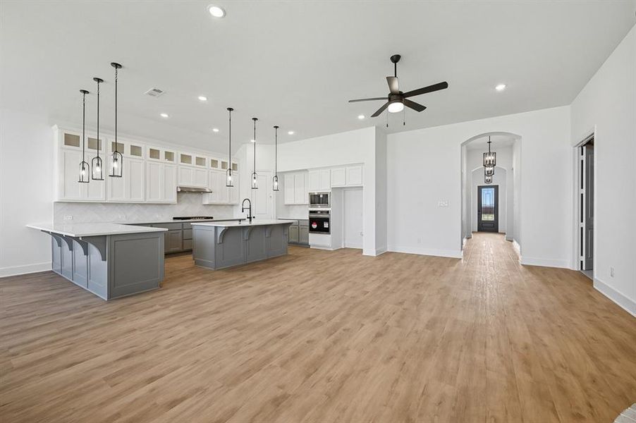 Image 30 of a home in Ridge Crossing. Image 30 of a home in Ridge Crossing.