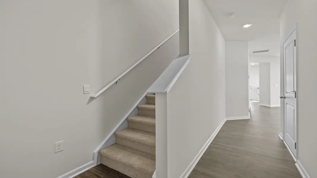 Spacious, unfurnished interior of a new home in Brookside Ridge Townhomes, Greer (Image 13).