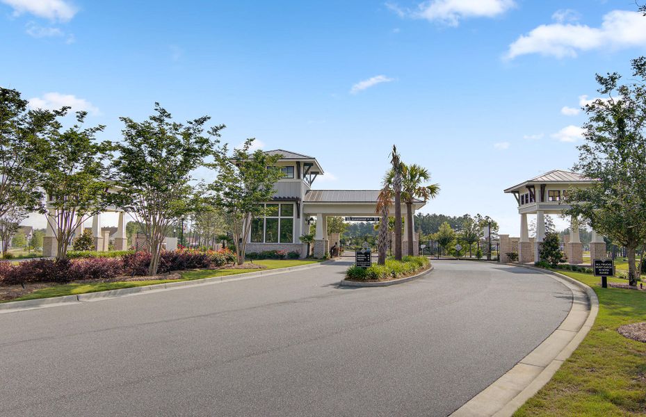 Community amenities in , Summerville (Image 61).