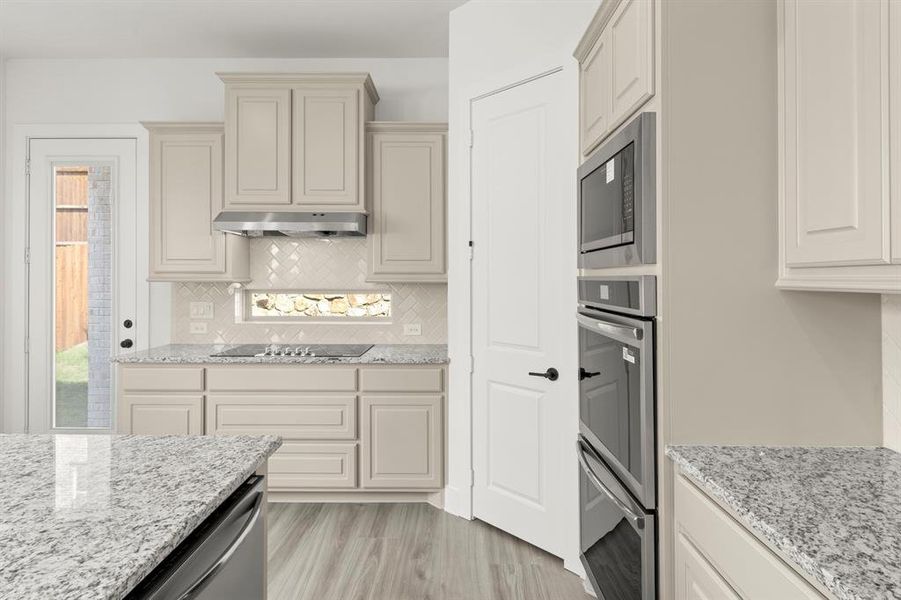 12. 608 Wilderness - Kitchen (3)