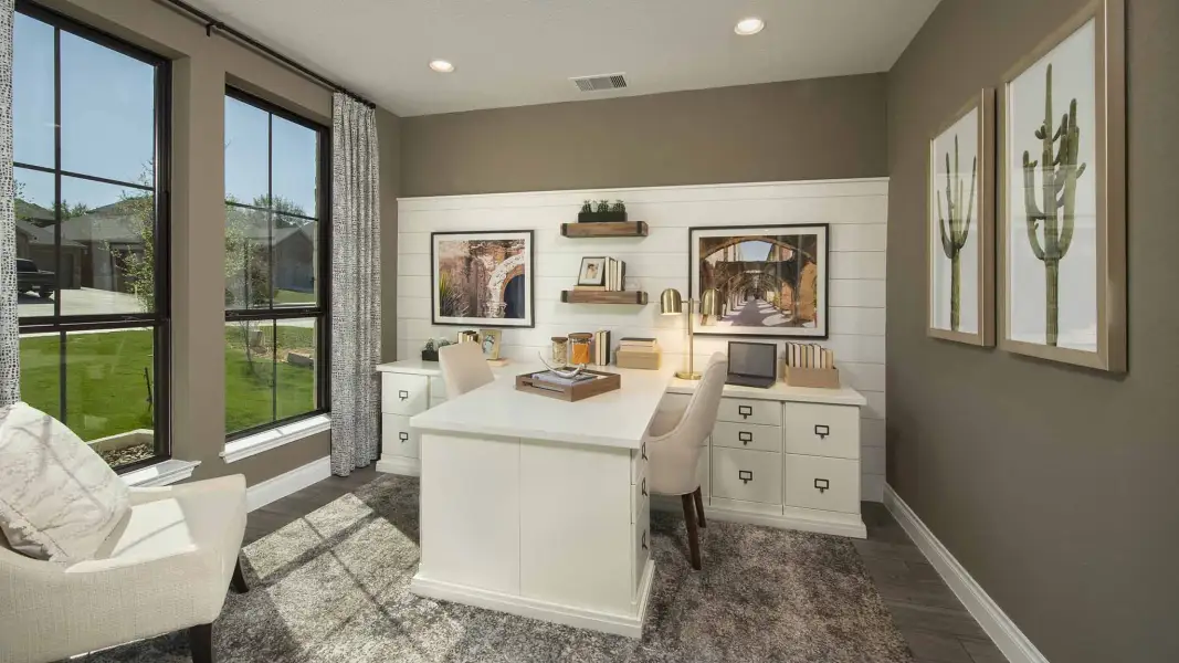 Representative furnished interior of a home built from the 3399W by Perry Homes in Briarley, Montgomery (Image 12).