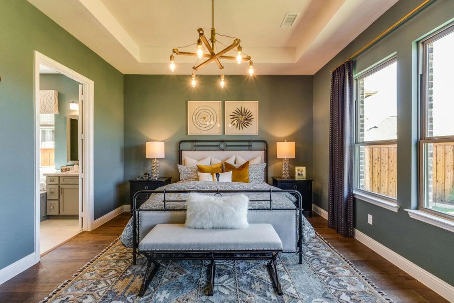 The Parkhill Primary Suite