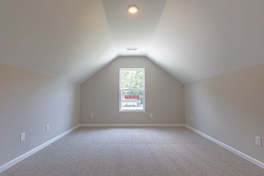 Representative unfurnished interior of a home built from the Dillon II by Great Southern Homes in Shady Grove, Conway (Image 19).
