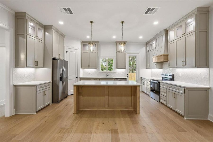 Furnished interior view inside a new home in , Athens (Image 4).