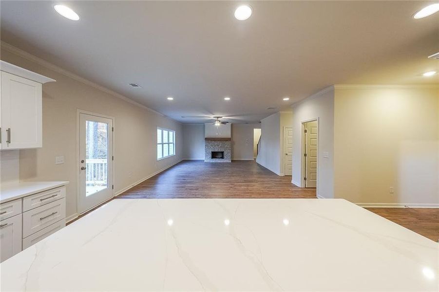 Spacious, unfurnished interior of a new home in , Dawsonville (Image 18).