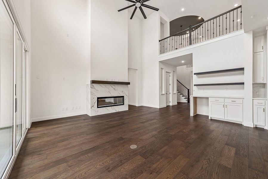 Representative unfurnished interior of a home built from the Diana by Landon Homes in Lexington Frisco, Frisco (Image 27).