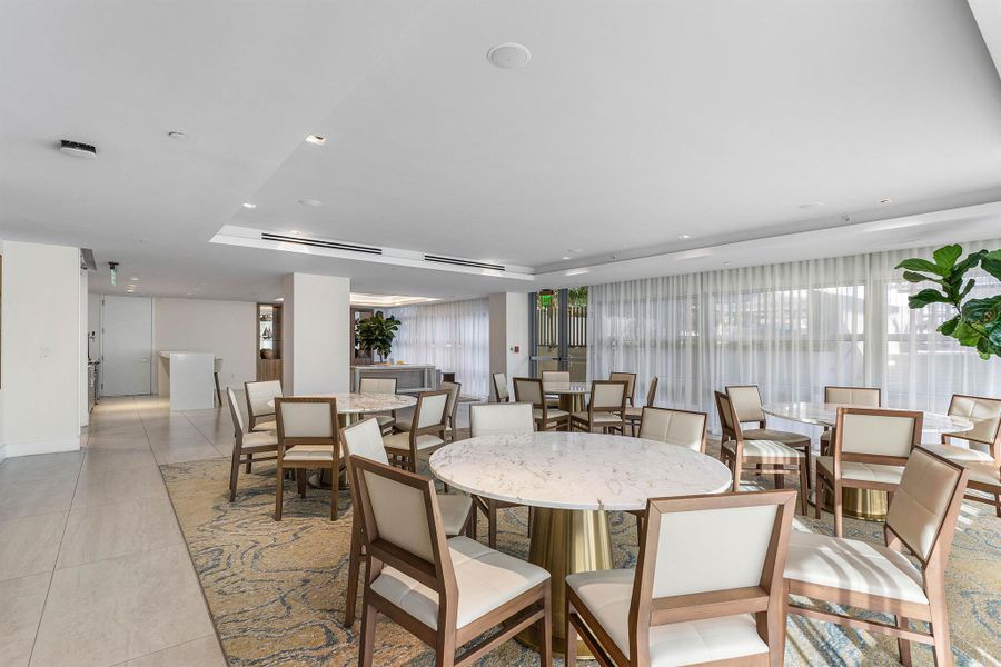 Community amenities in , West Palm Beach (Image 60).