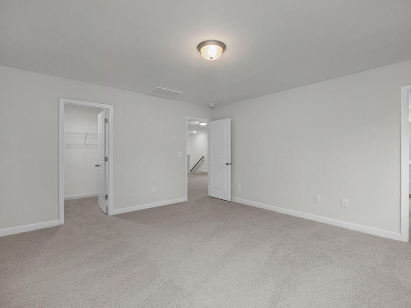 Spacious, unfurnished interior of a new home in Wellers Knoll, Lillington (Image 16). Spacious, unfurnished interior of a new home in Wellers Knoll, Lillington (Image 16).