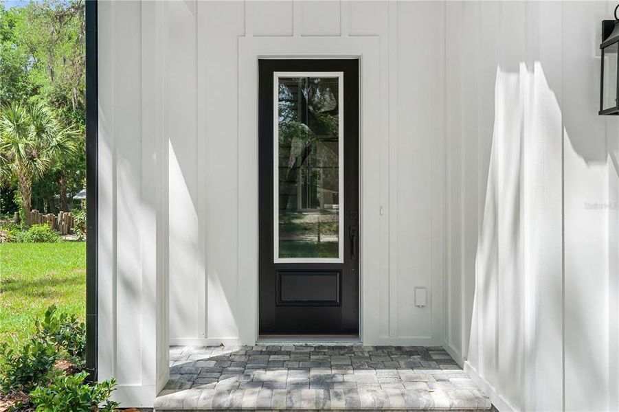 Exterior details and patio area of a home in , Palm Coast (Image 34).