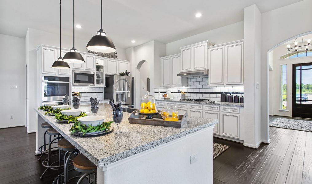 Image 40 of the Icet Creek Crossing community in Mont Belvieu, TX.