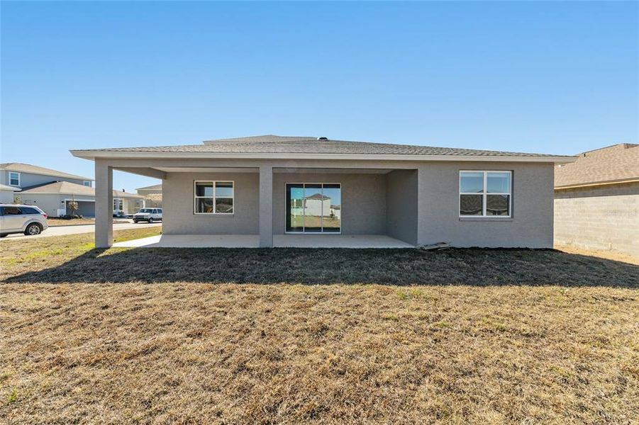 Exterior details and patio area of a home in Calesa Township, Ocala (Image 27).