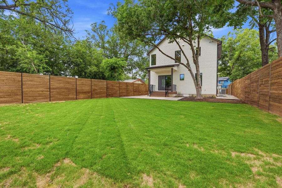 Exterior details and patio area of a home in , Austin (Image 20).