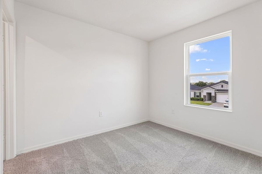 Spacious, unfurnished interior of a new home in Reserve at Forest Lake Townhomes, Lake Wales (Image 14).