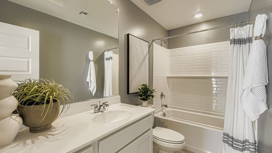 2241 Aspire Bath2 1of2 F1 2241 Aspire Bath2 1of2 F1