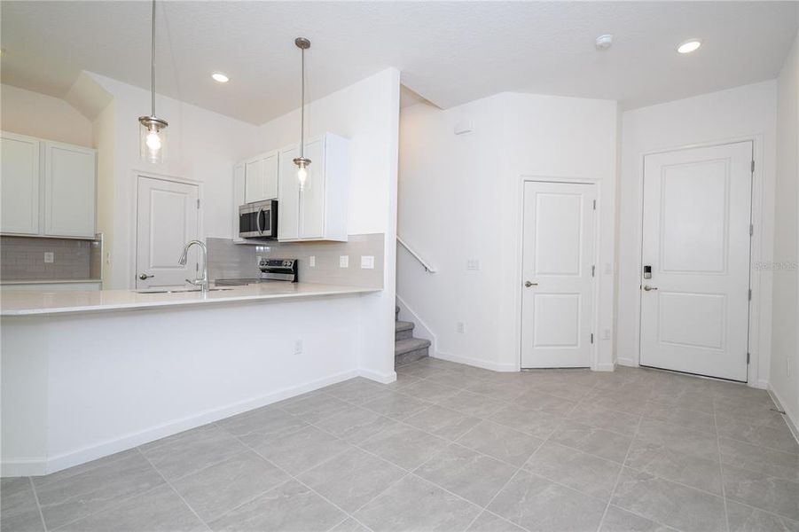 Furnished interior view inside a new home in Paradiso Grande, Orlando (Image 10).
