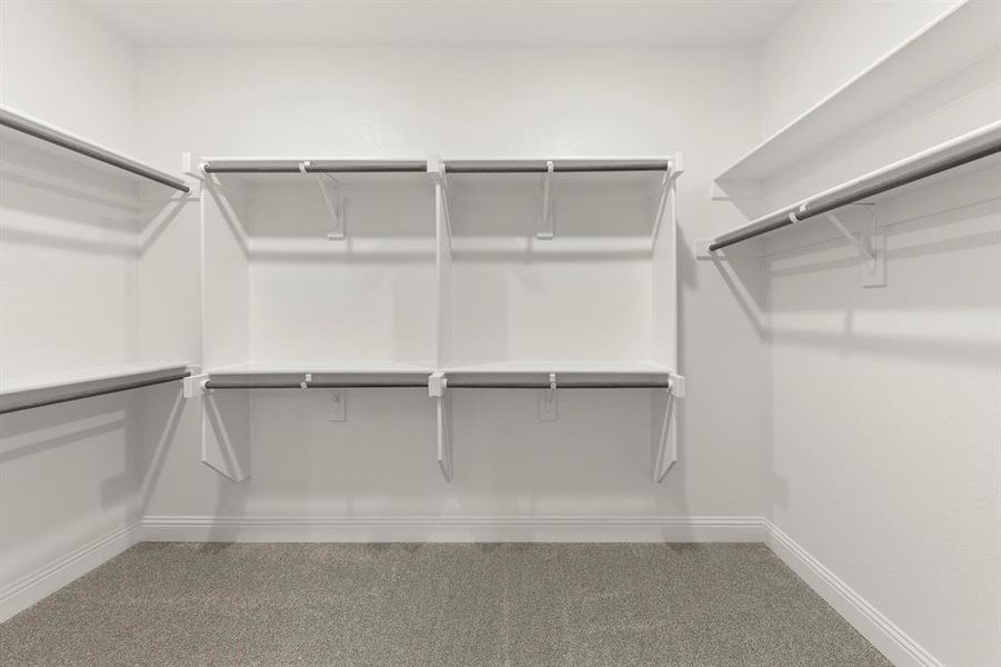 24. 3908 Keya - Closet