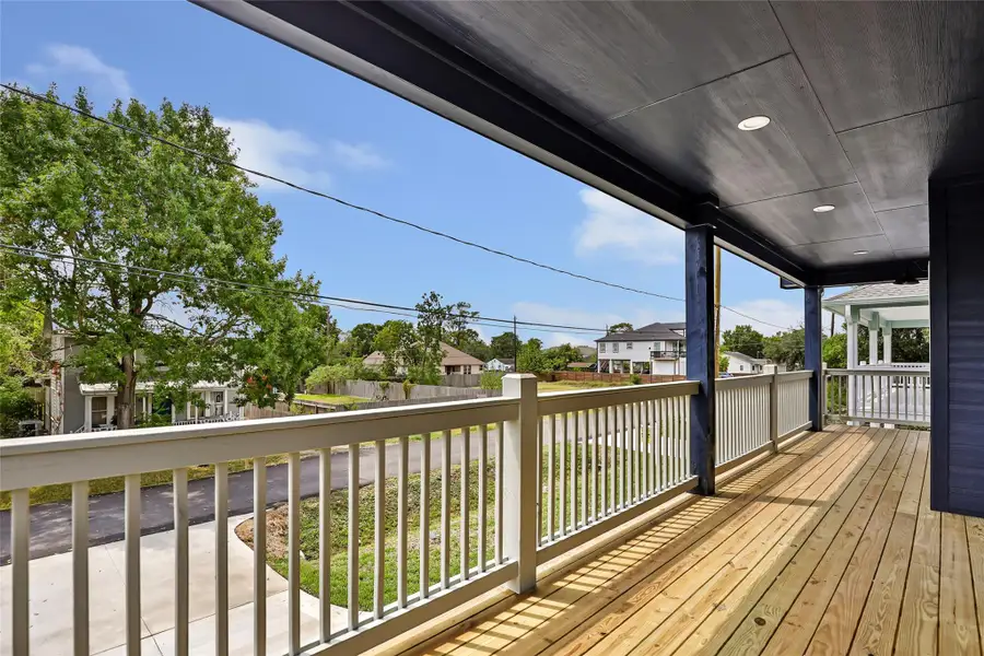 Exterior details and patio area of a home in , La Porte (Image 3).