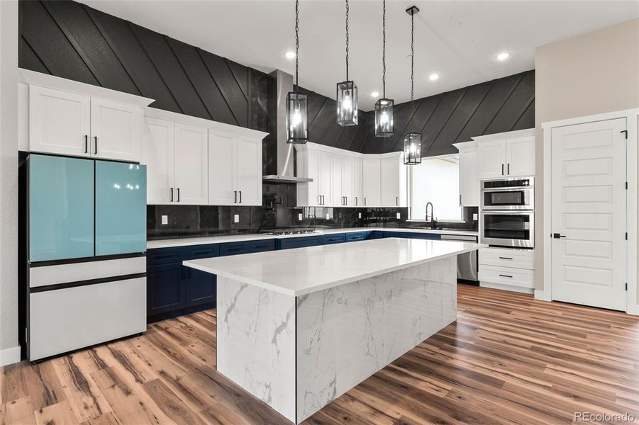 Furnished interior view inside a new home in , Strasburg (Image 3).