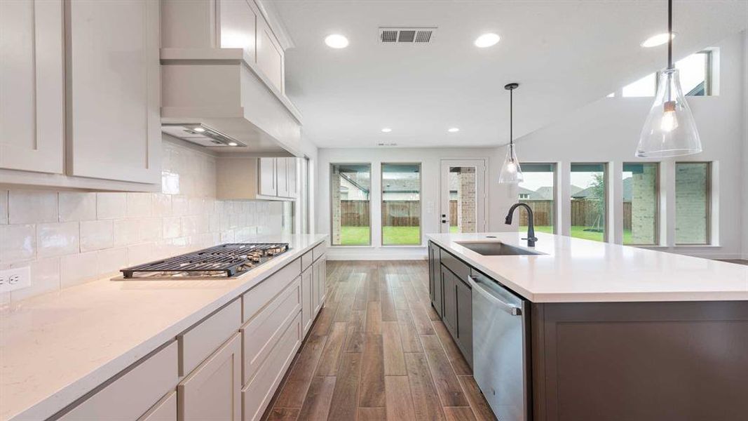 Furnished interior view inside a new home in The Lakes Of Somercrest 60', Midlothian (Image 5). Furnished interior view inside a new home in The Lakes Of Somercrest 60', Midlothian (Image 5).