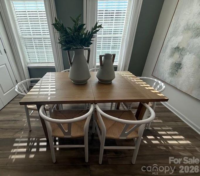 Breakfast nook - model home photos